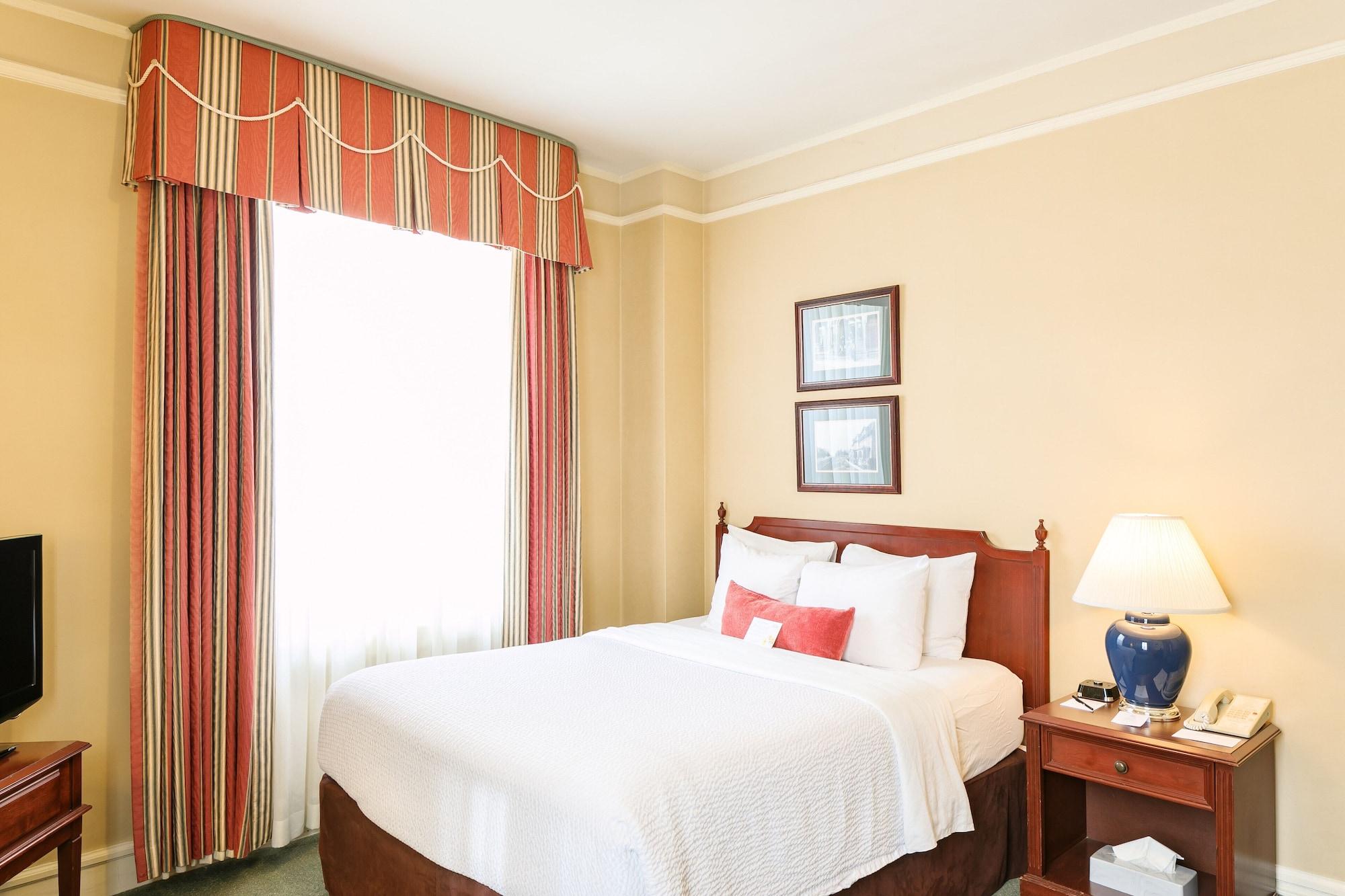 ร็อดด์ ชาร์ลอตทาวน์ Hotel ชาร์ลอตต์ทาวน์ ภายนอก รูปภาพ